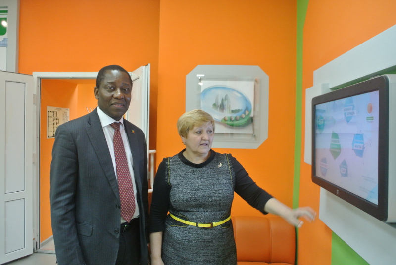 Фото к Посол республики Бенин в РФ посетил Информационный центр по атомной энергии в Екатеринбурге
