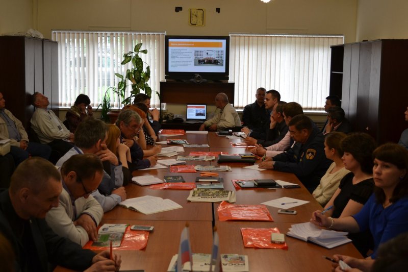 Фото к О безопасности вместе с МЧС и Департаментом общественной безопасности Свердловской области